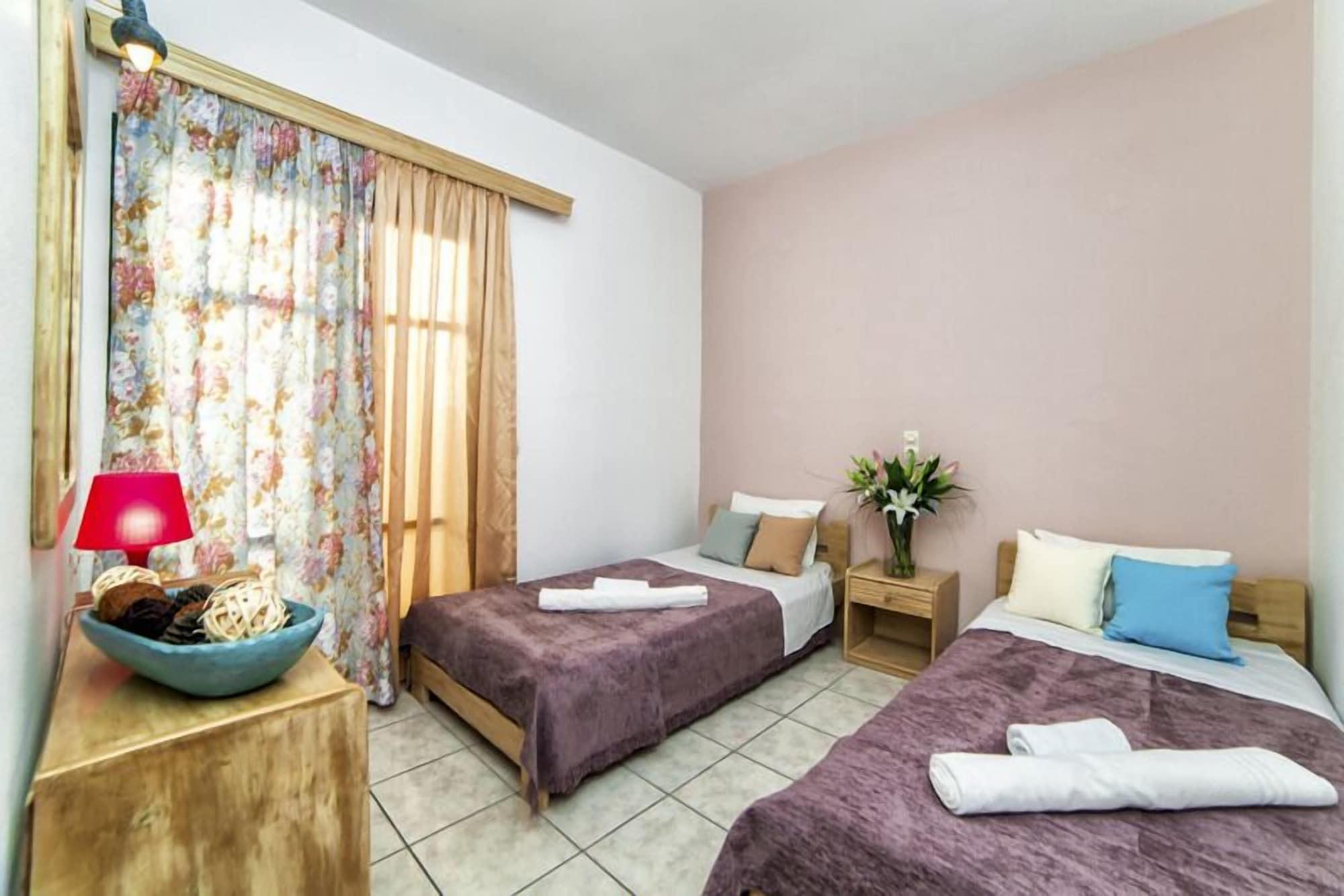Malia Central Apartments Екстер'єр фото