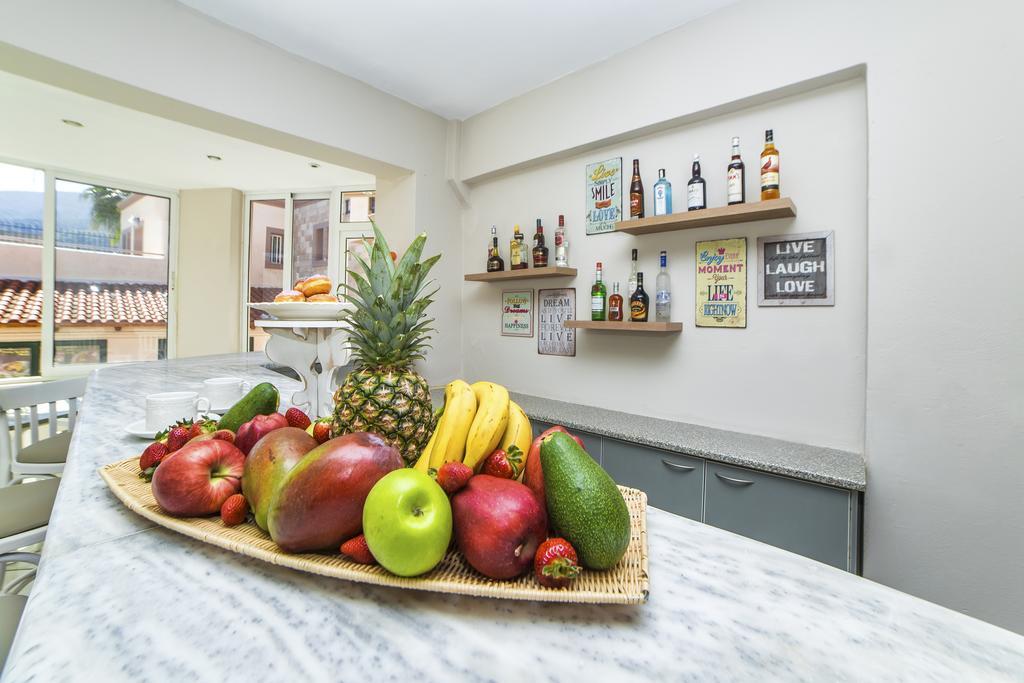 Malia Central Apartments Екстер'єр фото